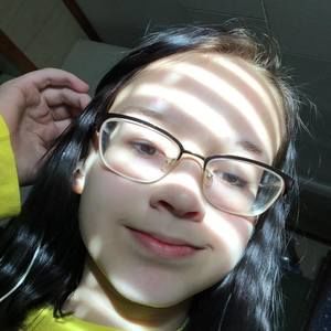 Meet your Posher, Joannie